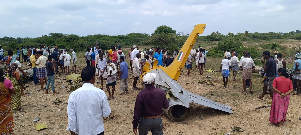 aircraft crash in karnataka