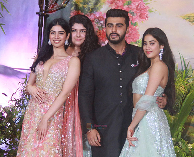 Arjun Kapoor with sisters