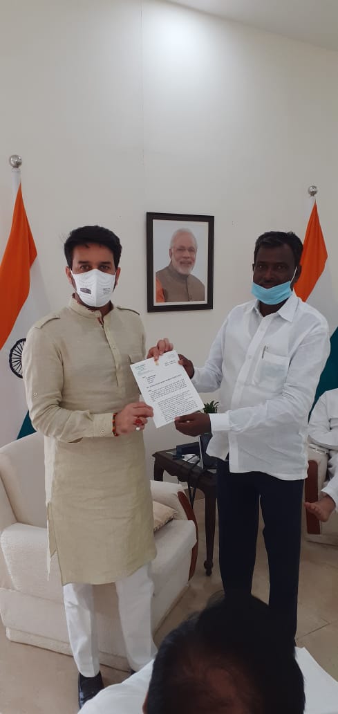 Sunil Soren met Union Sports Minister Anurag Thakur