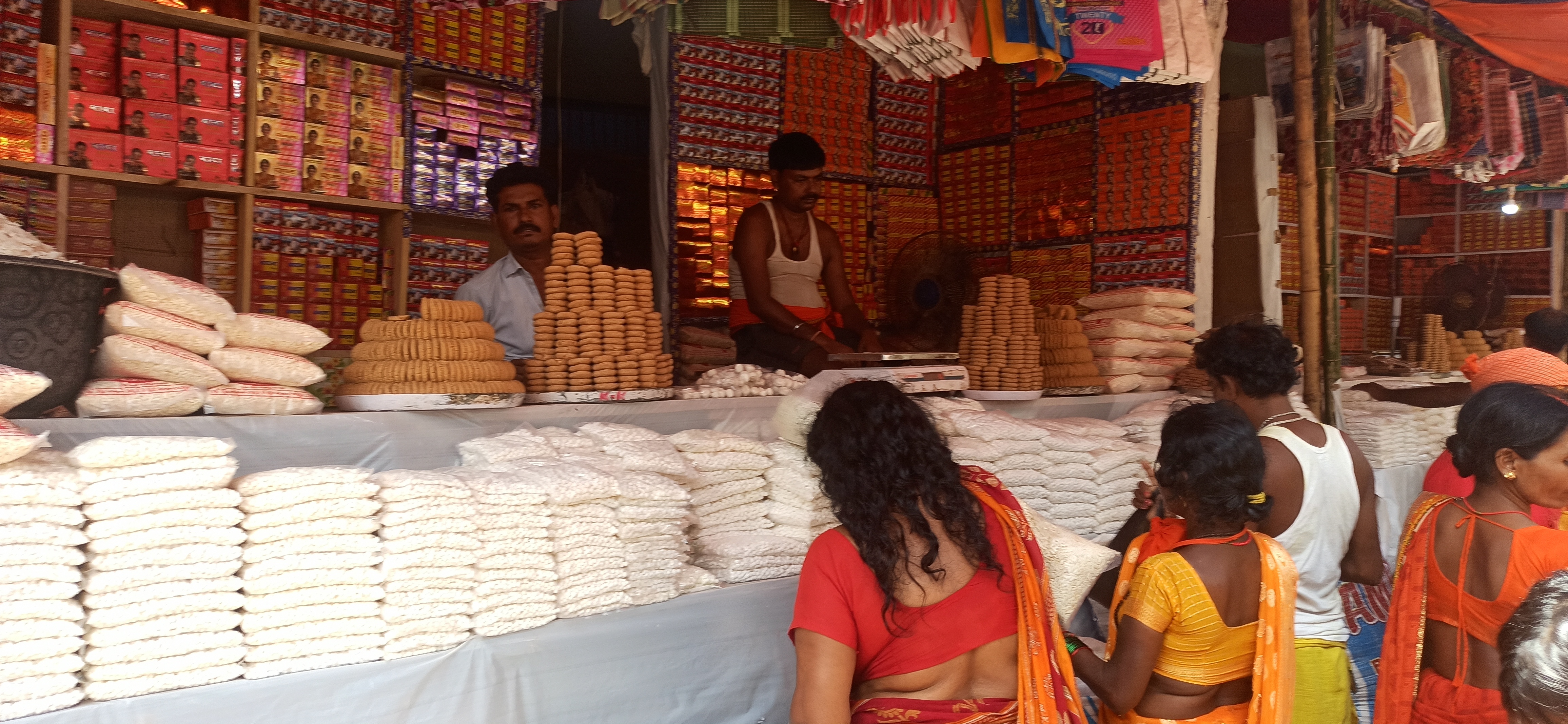 Basukinath Shravani Mela Market in Dumka