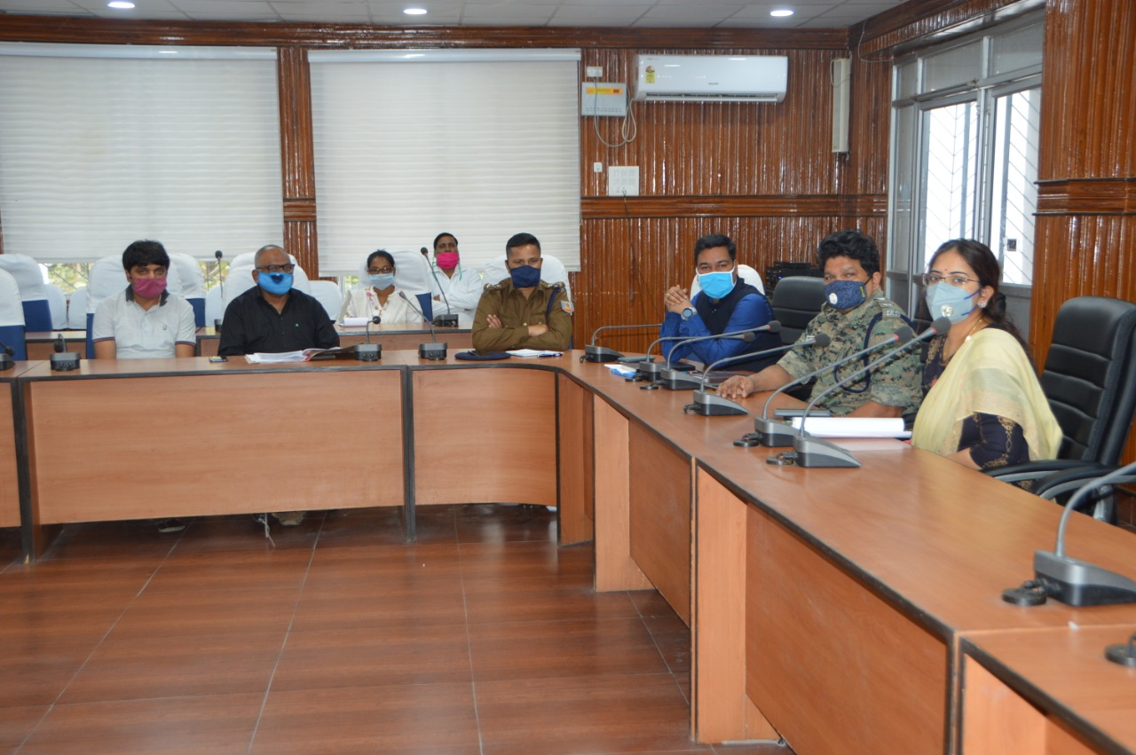 Deputy Commissioner meeting with task force team in dumka