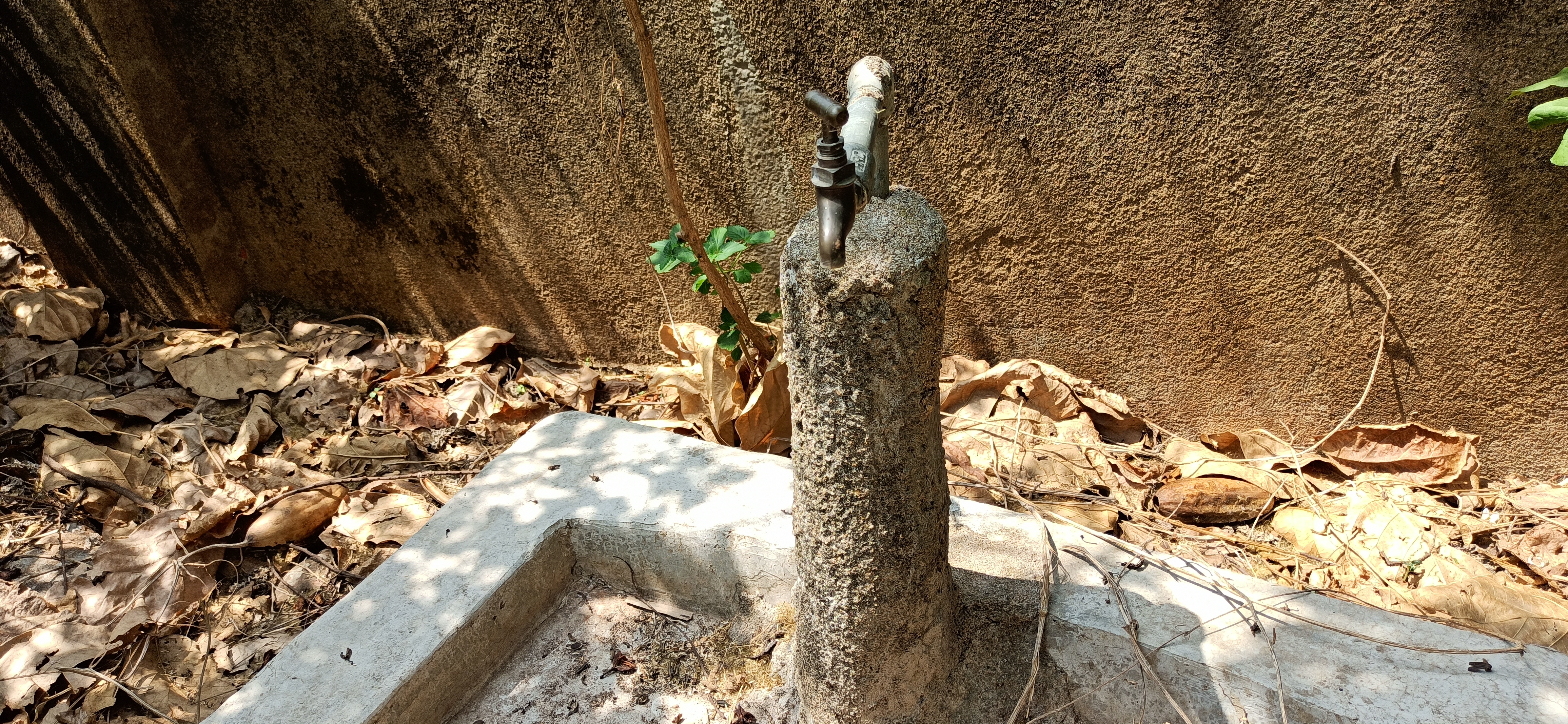 Water crisis in Dumka Dhawadih village