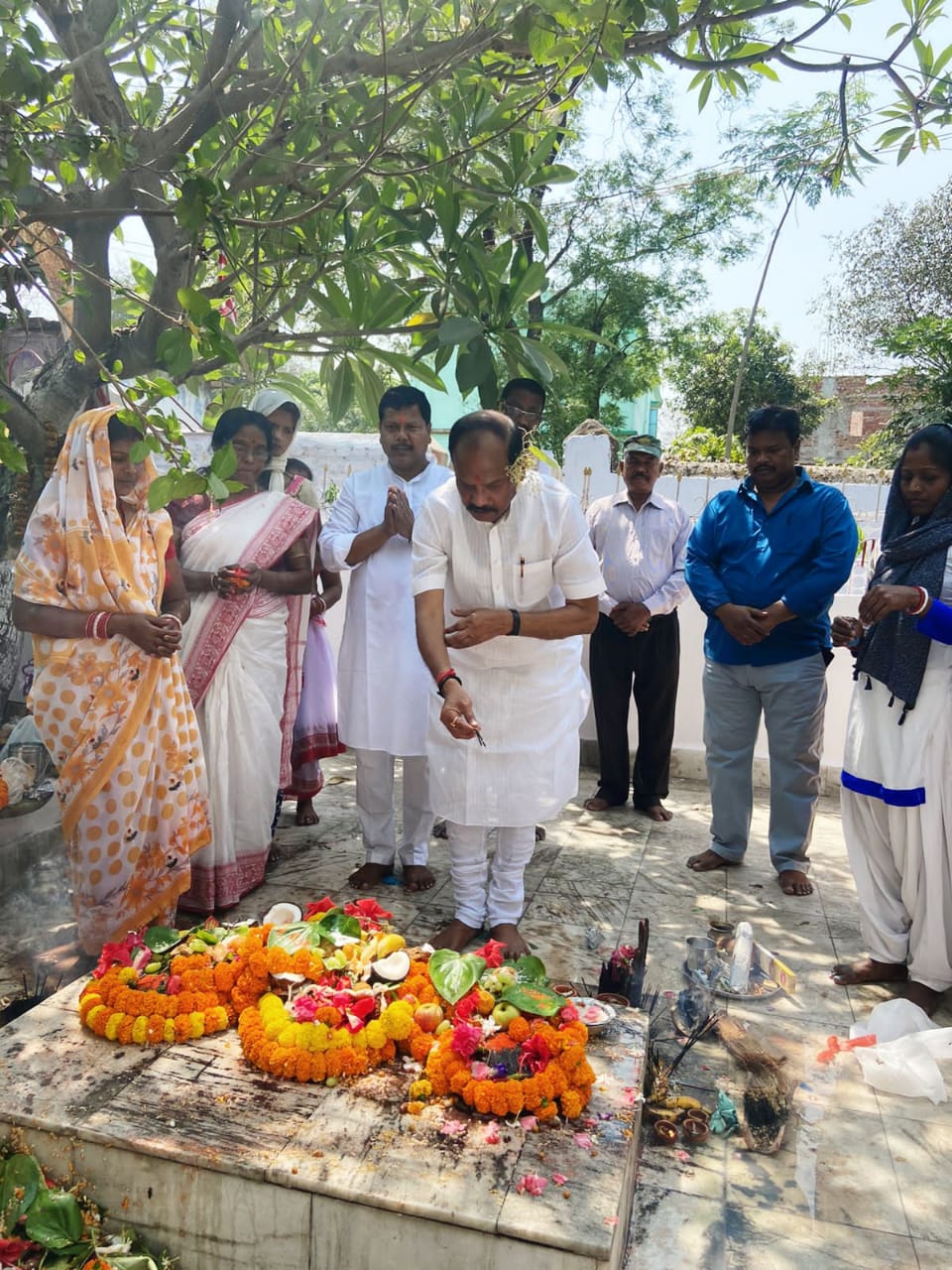 Former CM Raghuvar Das in jamshedpur Sarhul Puja