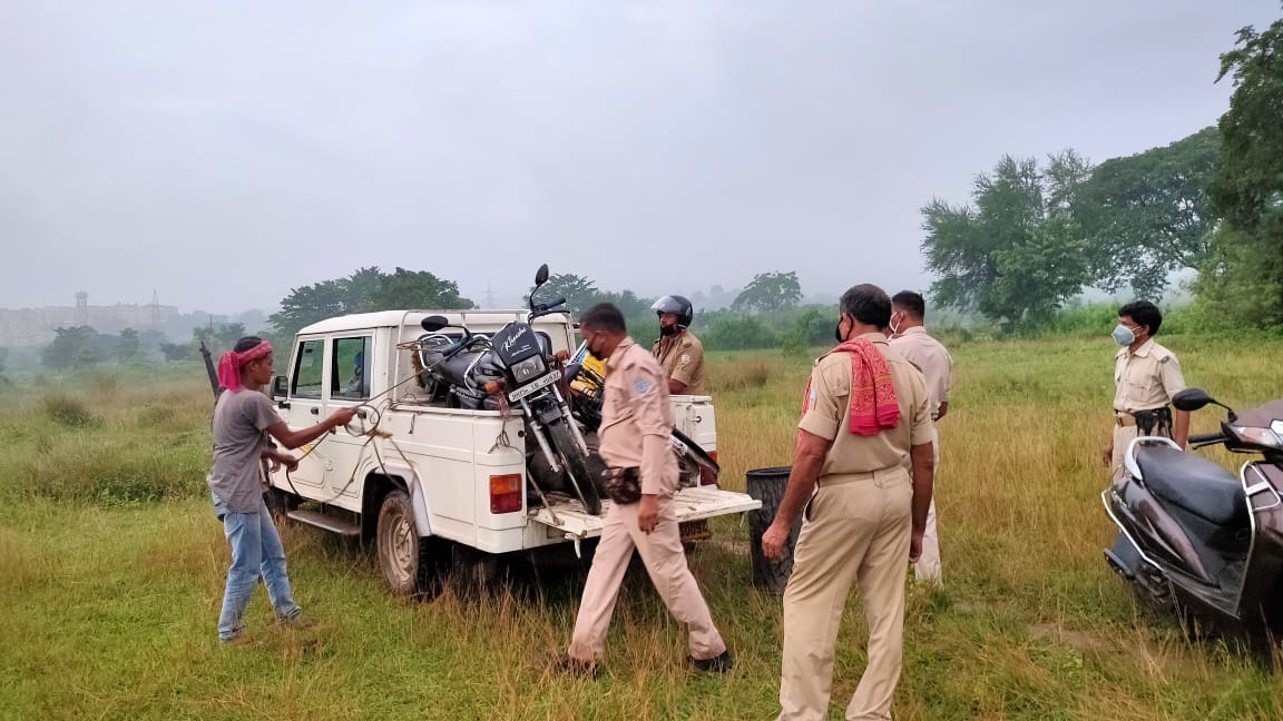 Excise department raids on alcohol in jamshedpur