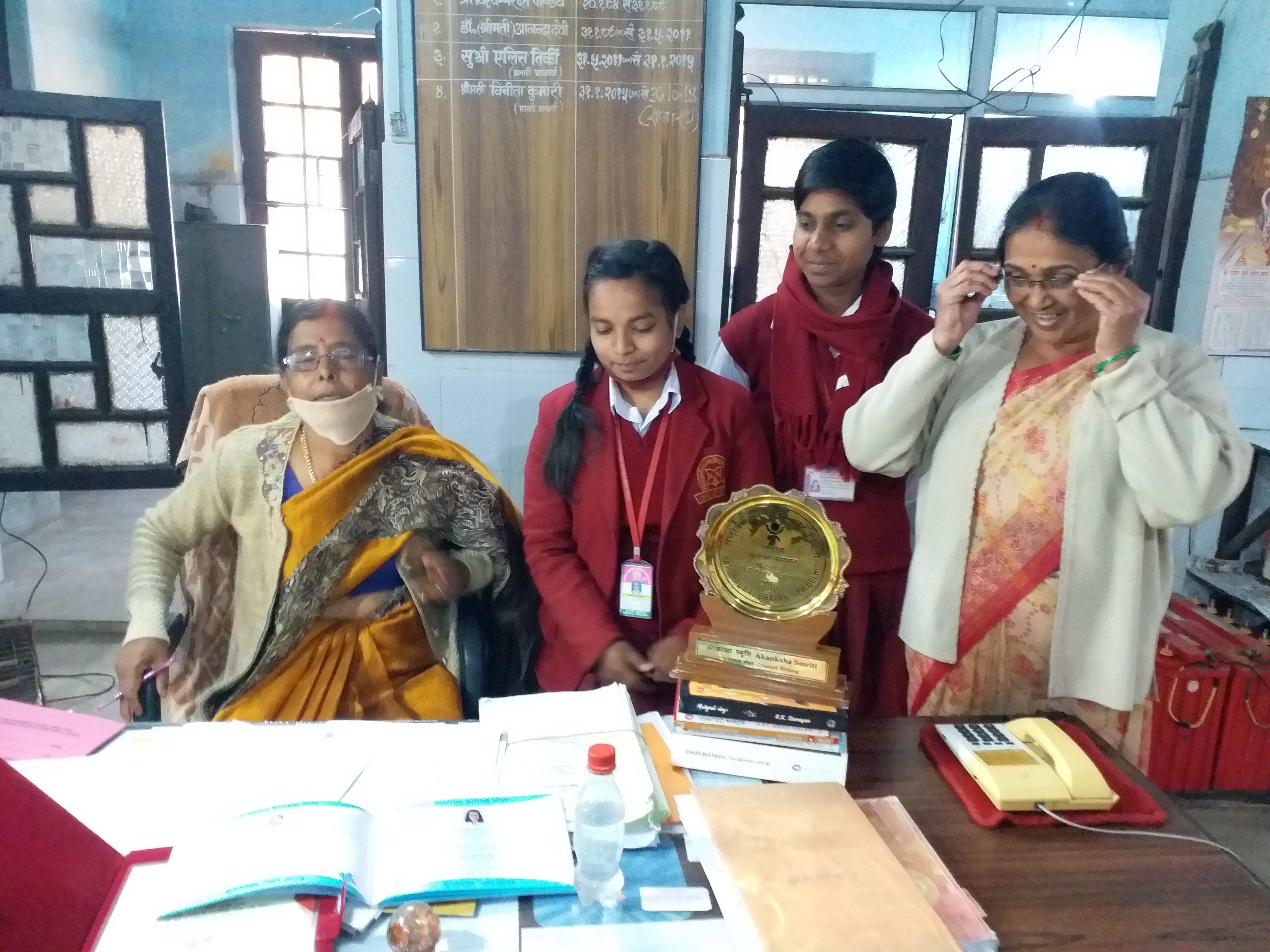 Student of Indira Gandhi Girls School received National Bal Shree Award