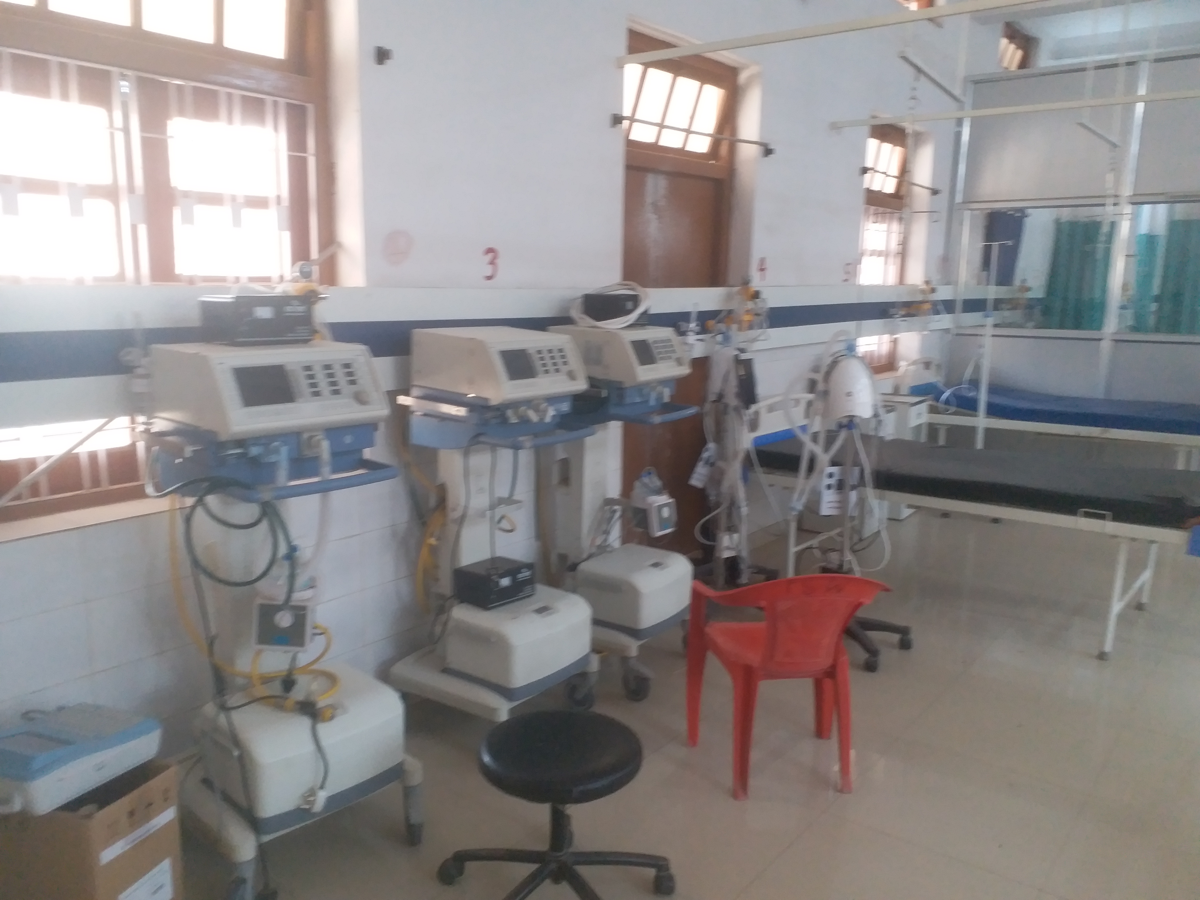 installed-ventilator-not-used-in-hazaribag-medical-college-hospital