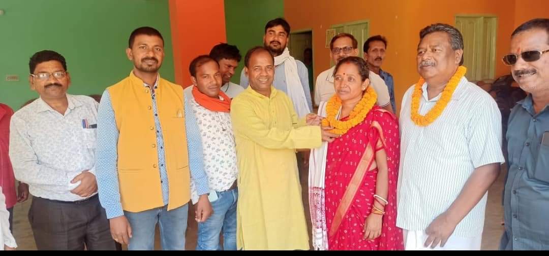 Zilla Parishad President and Vice President formed from alliance of BJP and JMM in Khunti