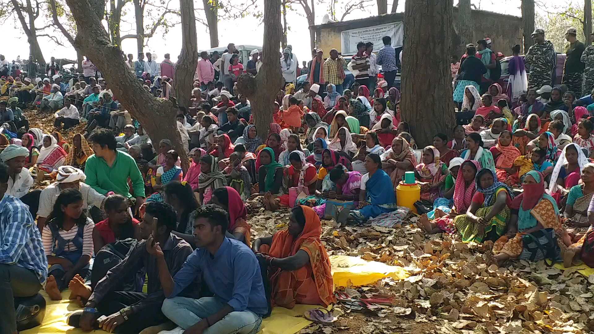 Farmer leader Rakesh Tikait joins Netarhat anti-field firing range movement