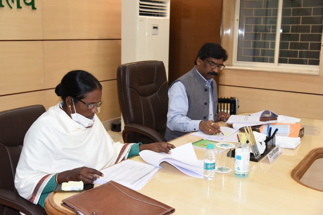 cm hemant soren reviews of social security department and women child development