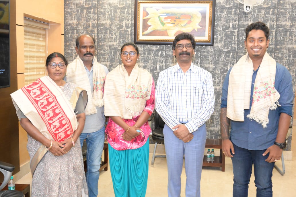 Dipika and Atanu met CM