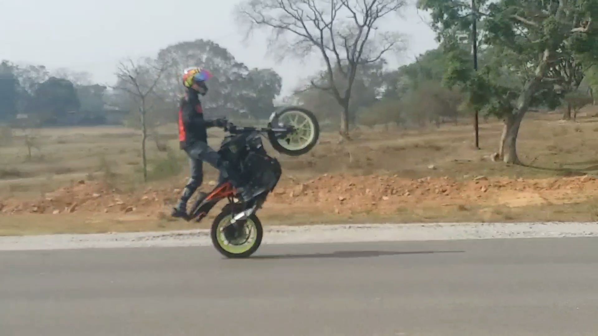 youth of Ranchi fond of bike stunts