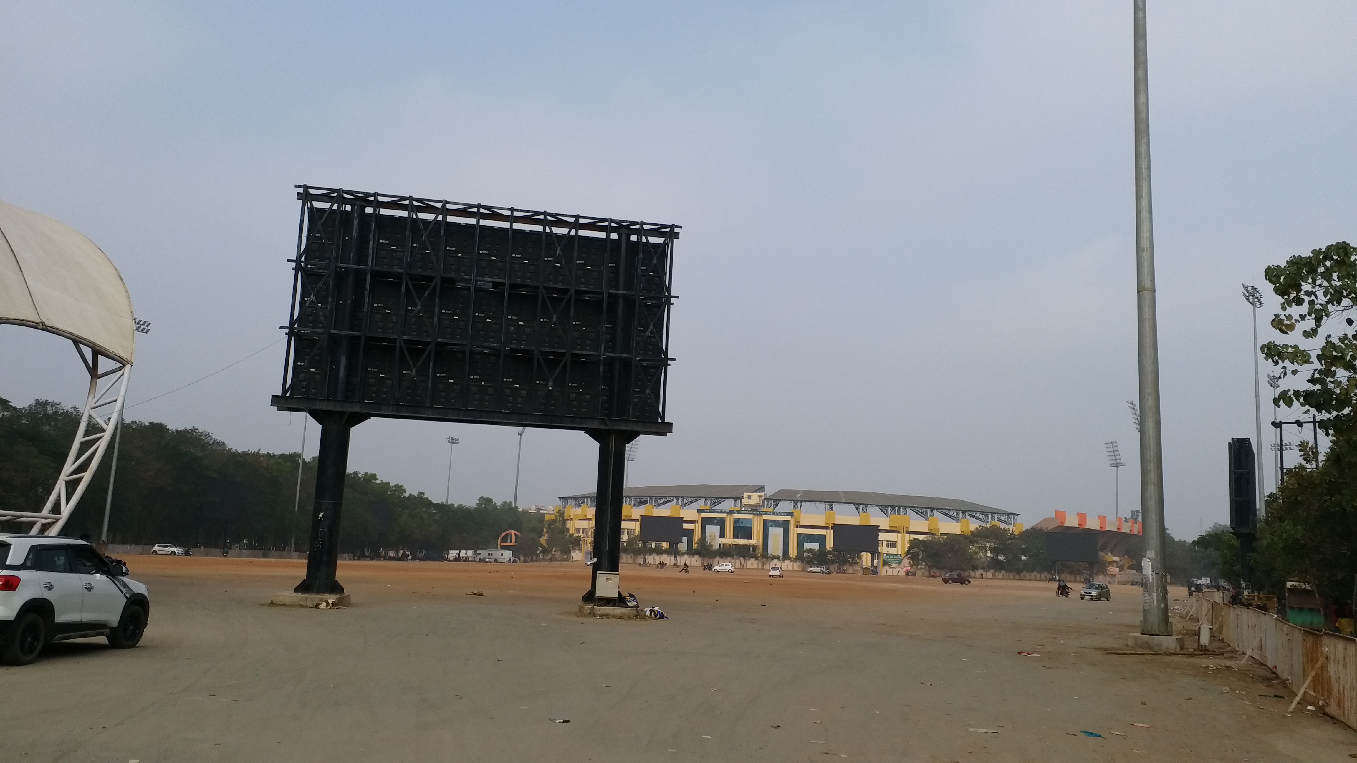 dream-of-time-square-remains-unfulfilled-at-morhabadi-maidan-in-ranchi