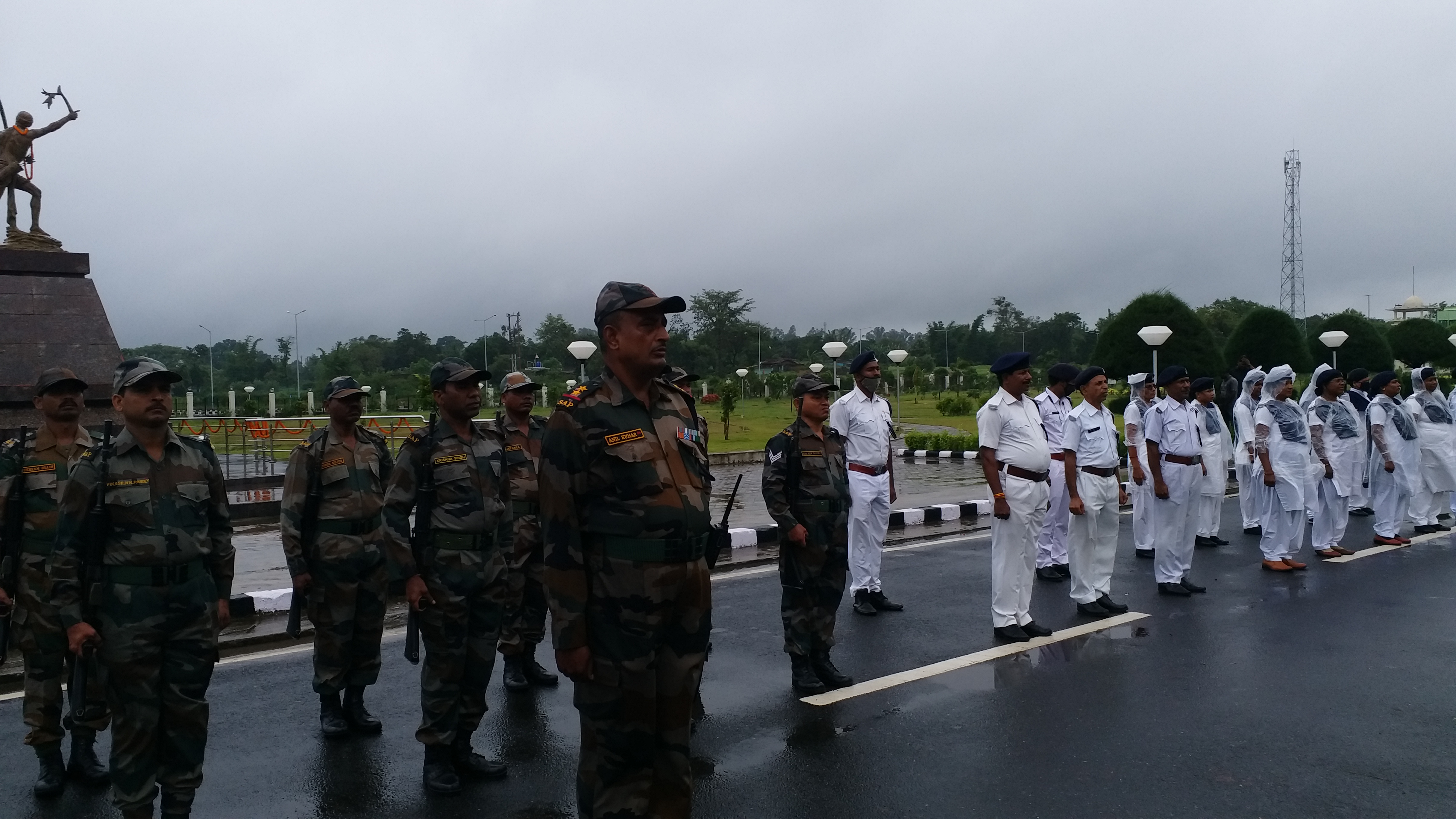 Independence Day 2022 program in Jharkhand assembly premises Speaker hoisted flag