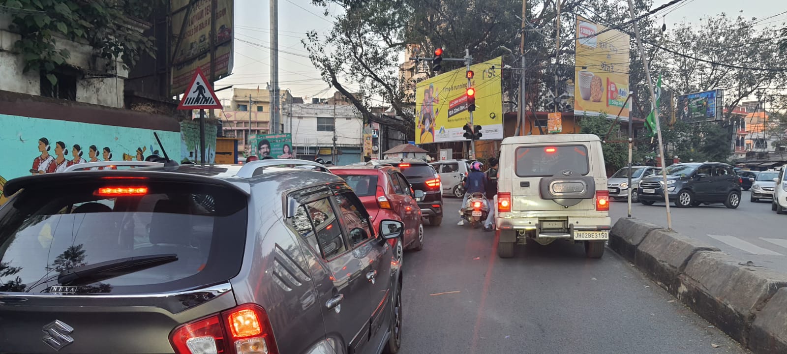 traffic police deducted Highest challan at Katchari Chowk in Ranchi