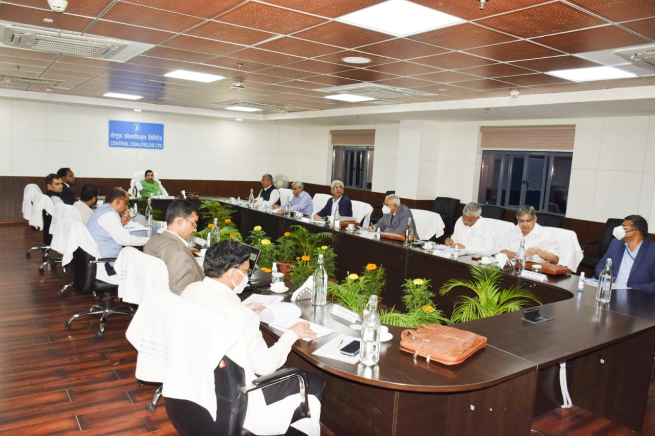 cm-hemant-soren-meeting-with-coal-minister-prahlad-joshi-in-ranchi