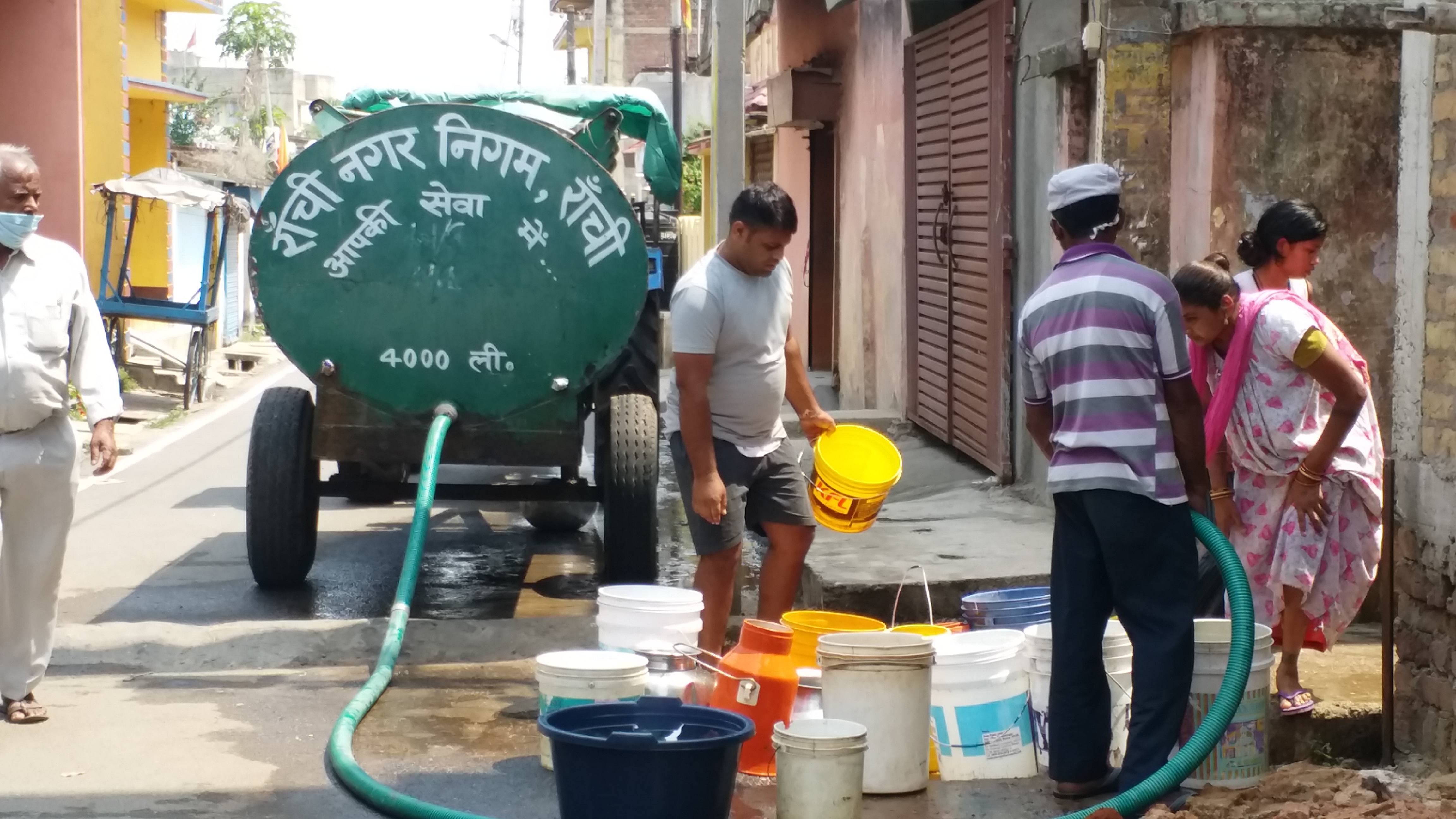 No problems related to water in summer in ranchi, No water issue in summer due to lockdown in ranchi, Water also in dry zone of Ranchi, रांची के ड्राई जोन में भी पानी, लॉकडाउन के कारण गर्मी में रांची में पानी की समस्या नहीं, गर्मी में भी रांची में पानी की समस्या नहीं