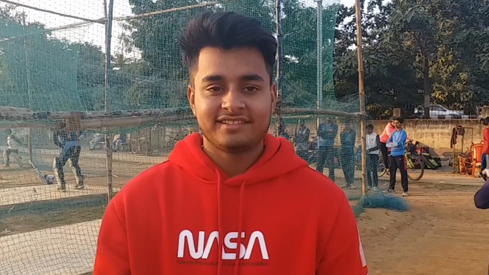 IPL 2021 Ranchi player Sushant Mishra joins Virat Kohli's RCB team