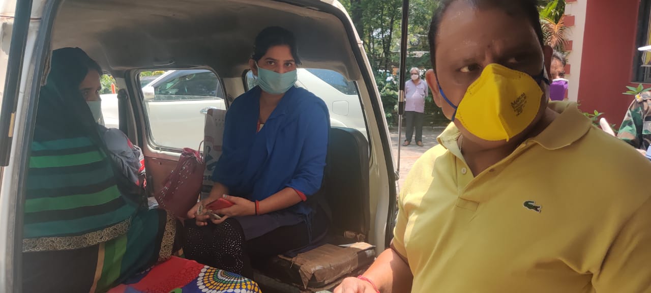 MINISTER MITHILESH THAKUR PROVIDED AMBULANCE TO FAMILY IN RANCHI