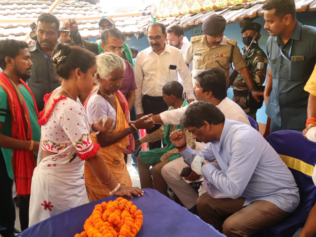 CM In Sahibganj CM tributes to martyrs at Kranti Sthal, prays for good health of families of martyrs