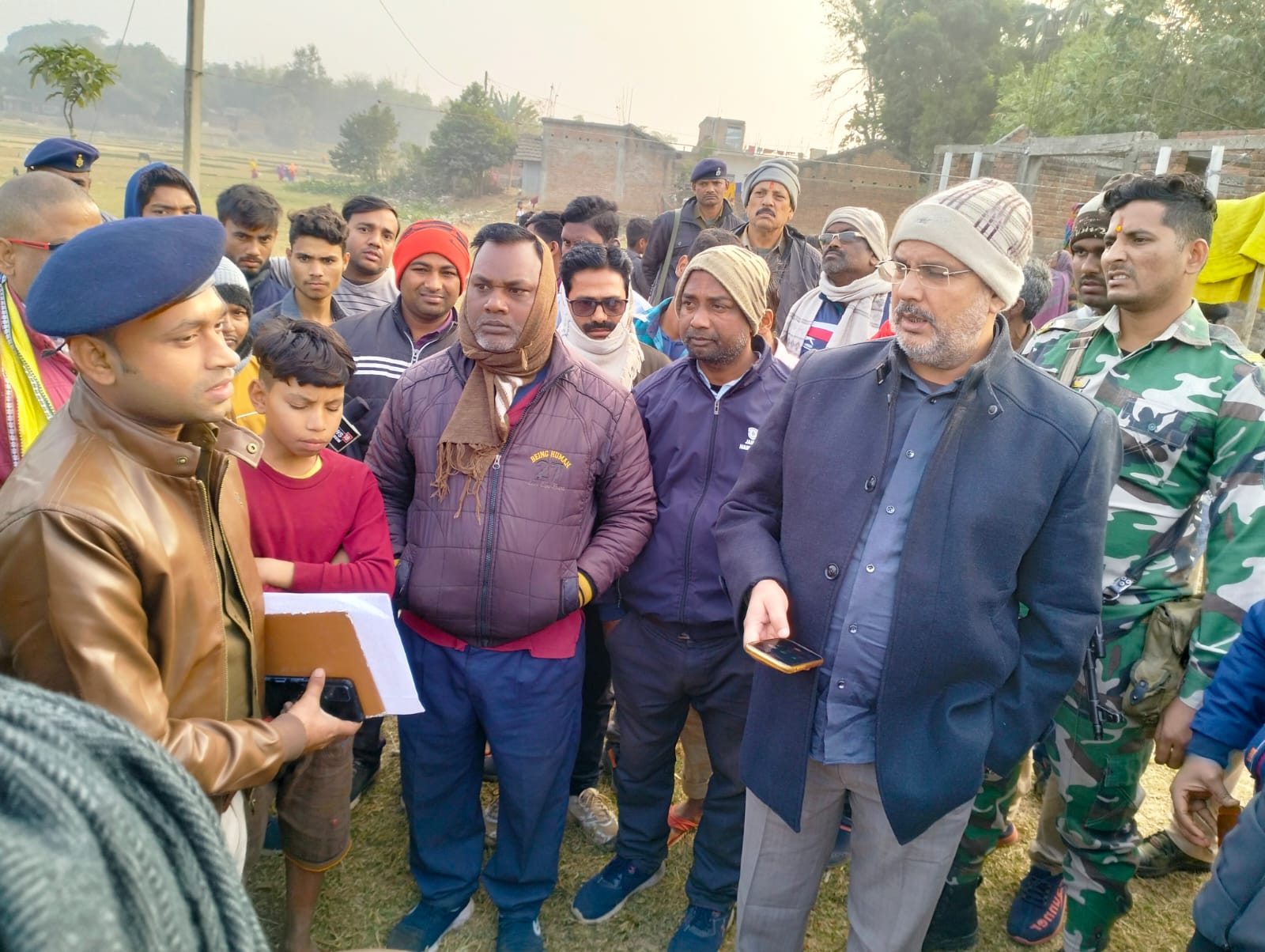 MLA Anant Ojha met victim of feeding banned meat case in Sahibganj