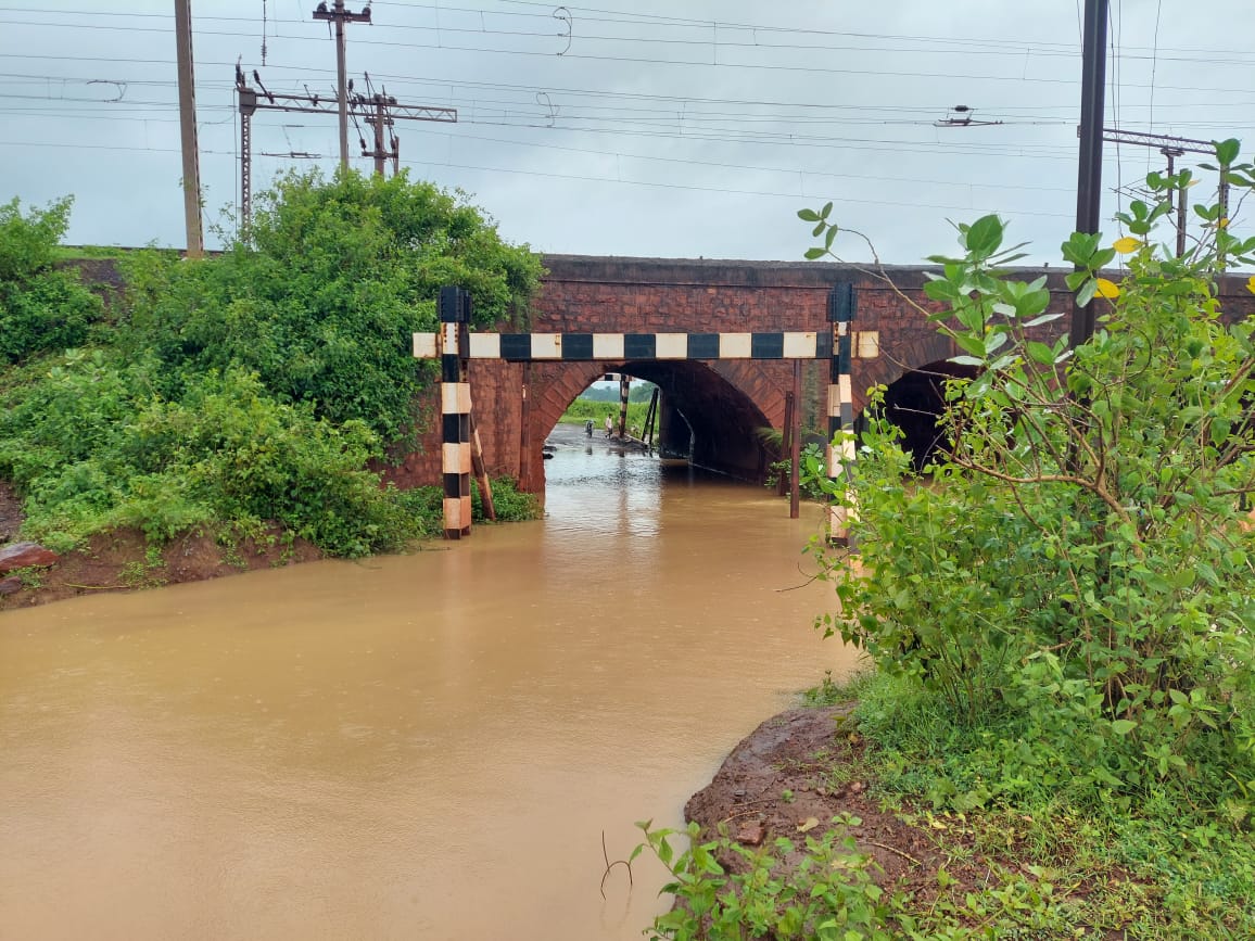 life affected due to heavy rains in West Singhbhum District