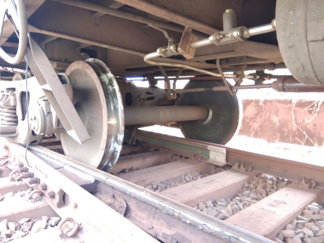 goods train derailed in Chaibasa in West Singhbhum