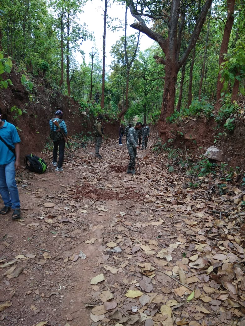 Police thwarted a big conspiracy of Naxalites in Chaibasa