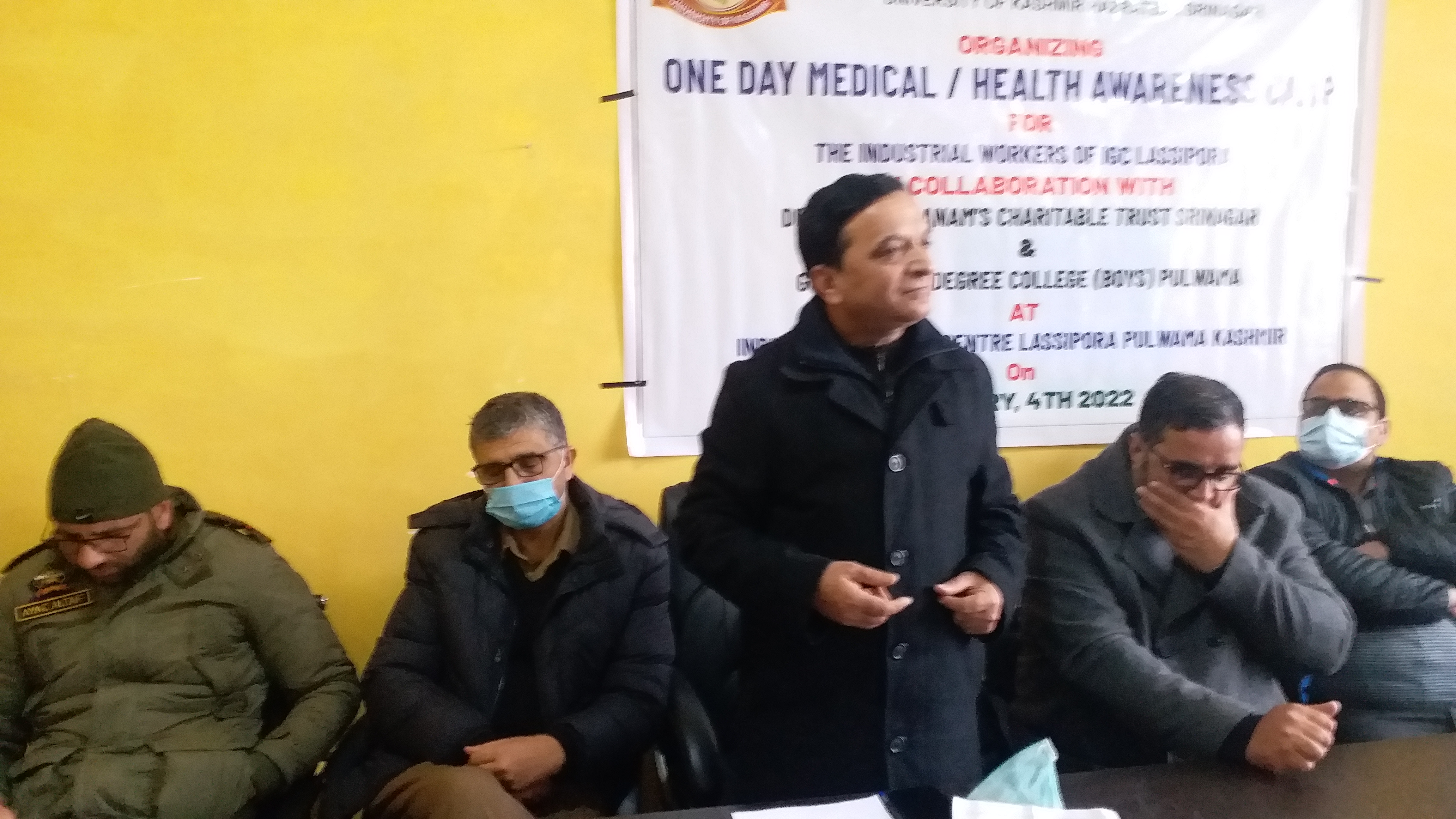 Free Medical Camp in Pulwama: لاسی پورہ میں مفت طبی کیمپ کا انقعاد