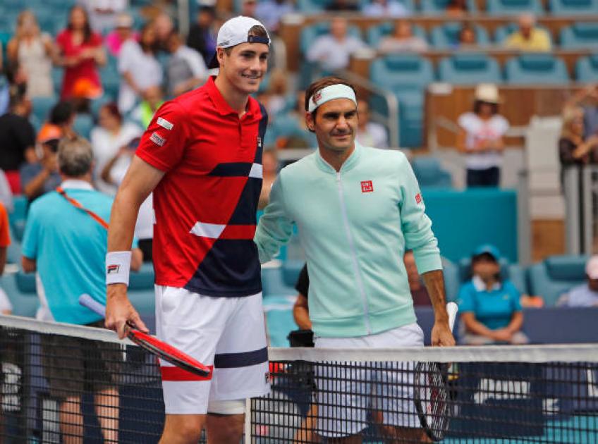 John Isner, Roger federer