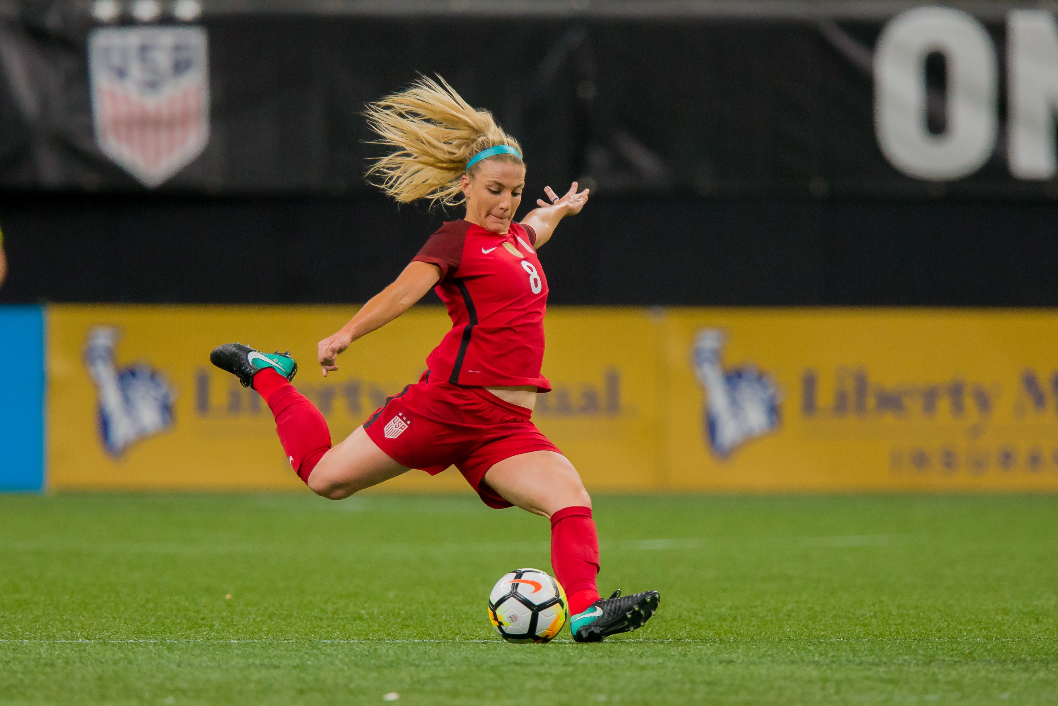 Julie Ertz, Washington, Female Player of the Year, US Soccer Association