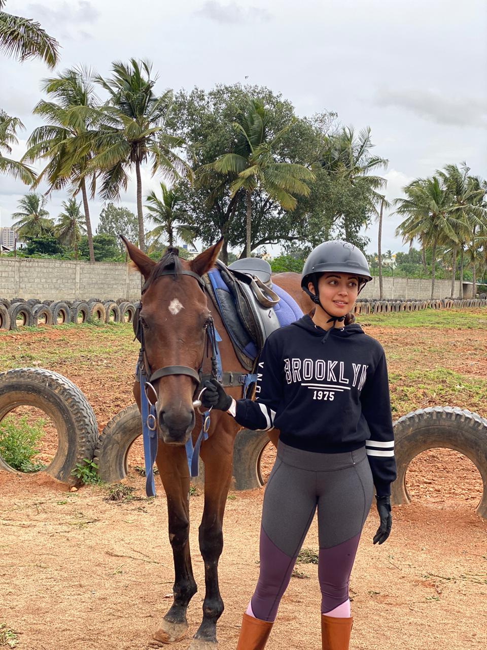 Praneeta Subhash horse riding