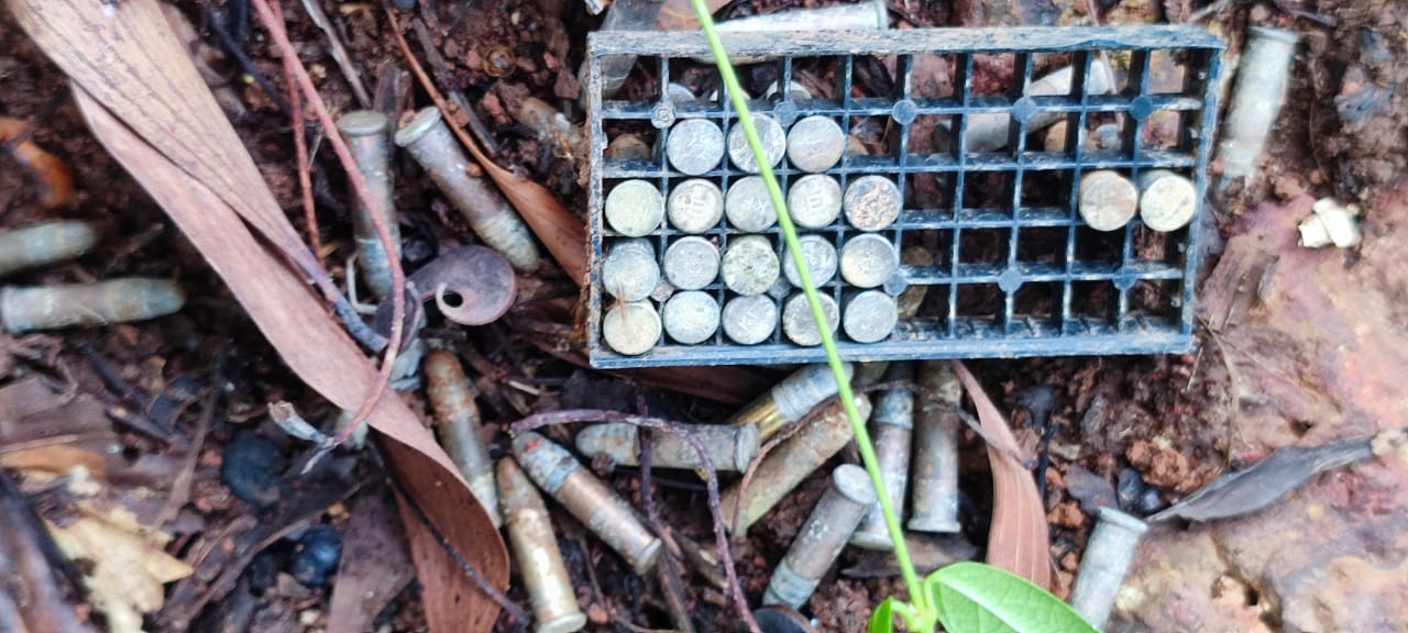 bullets found in kozhikode nellikode village  investigation on bullets found incident  bjp reaction on the bullets found incident  കോഴിക്കോട് നെല്ലിക്കോട് വെടിയുണ്ടകള്‍ കണ്ടെത്തിയ സംഭവം  വെടിയുണ്ടകള്‍ കണ്ടെത്തിയതില്‍ അന്വേഷണം  വെടിയുണ്ടകള്‍ കണ്ടെത്തിയതില്‍ ബിജെപി പ്രതികരണം