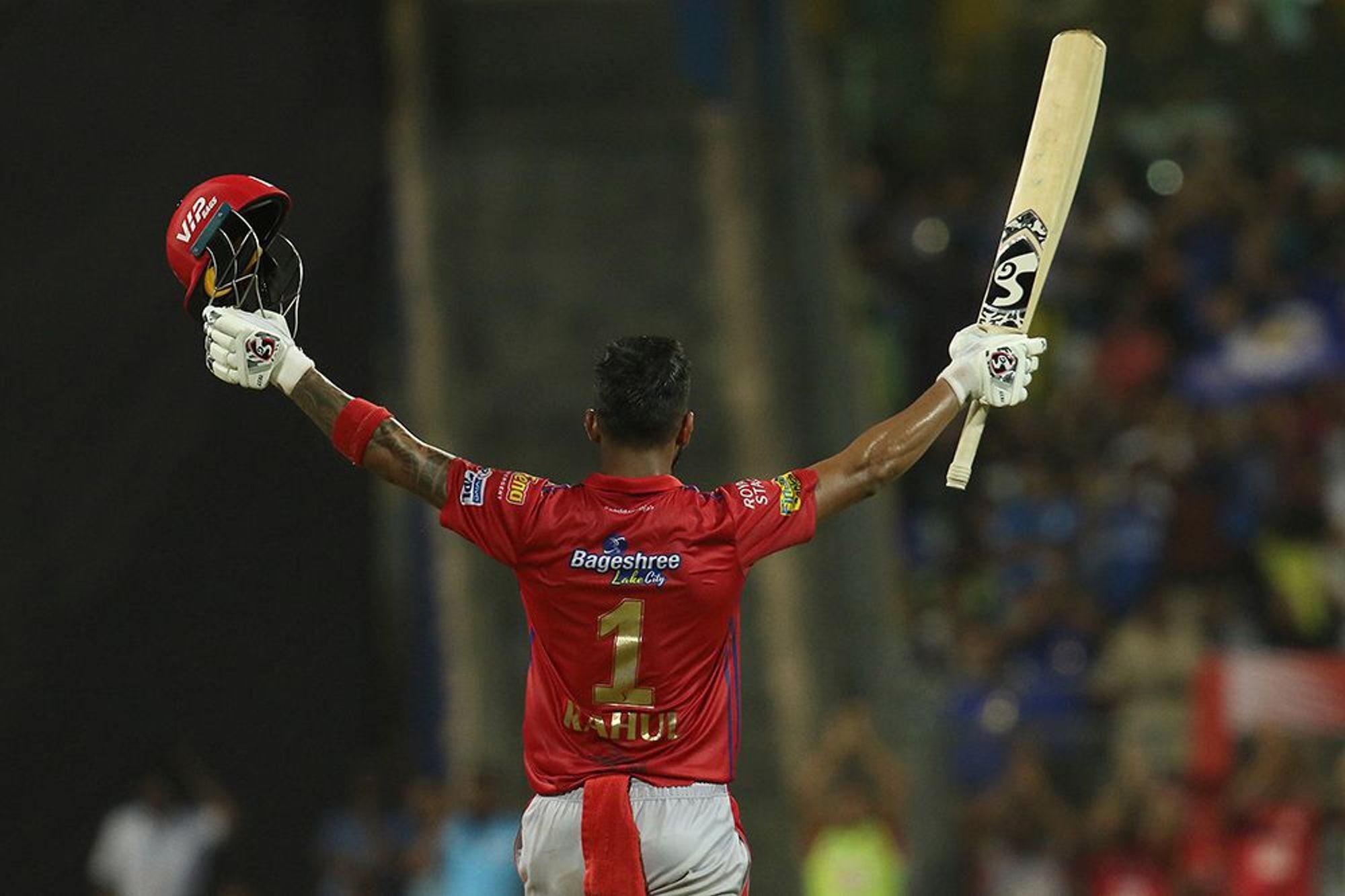 KL Rahul smashes first century of IPL 2020