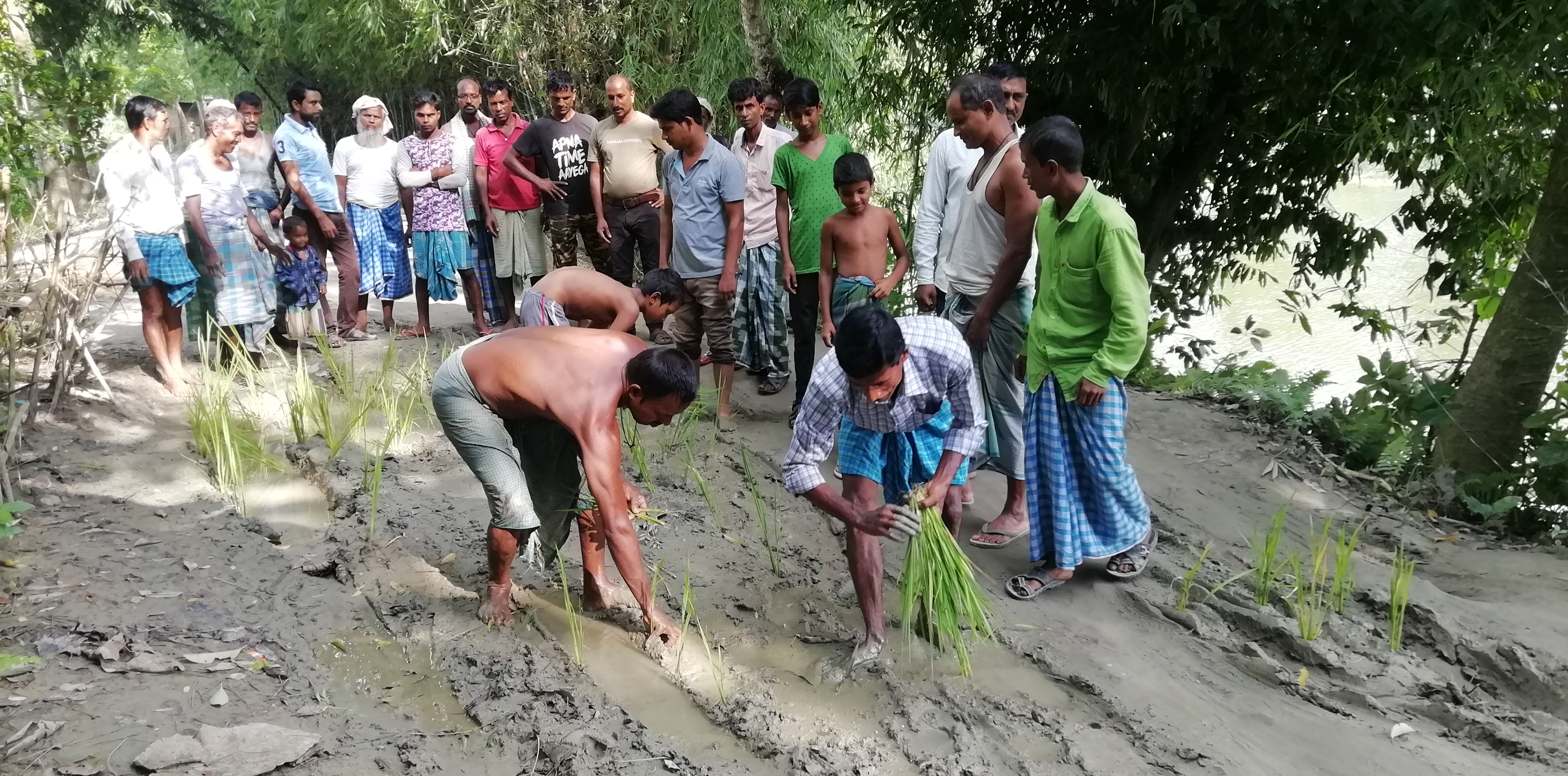 BARPETA JANIA KMSS ROAD PROTEST NEWS