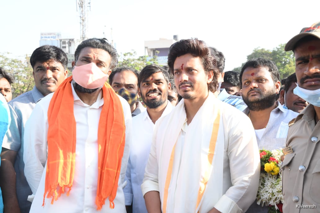 grandly celebrated shri kanakadurgamma sidibandi Chariot fair