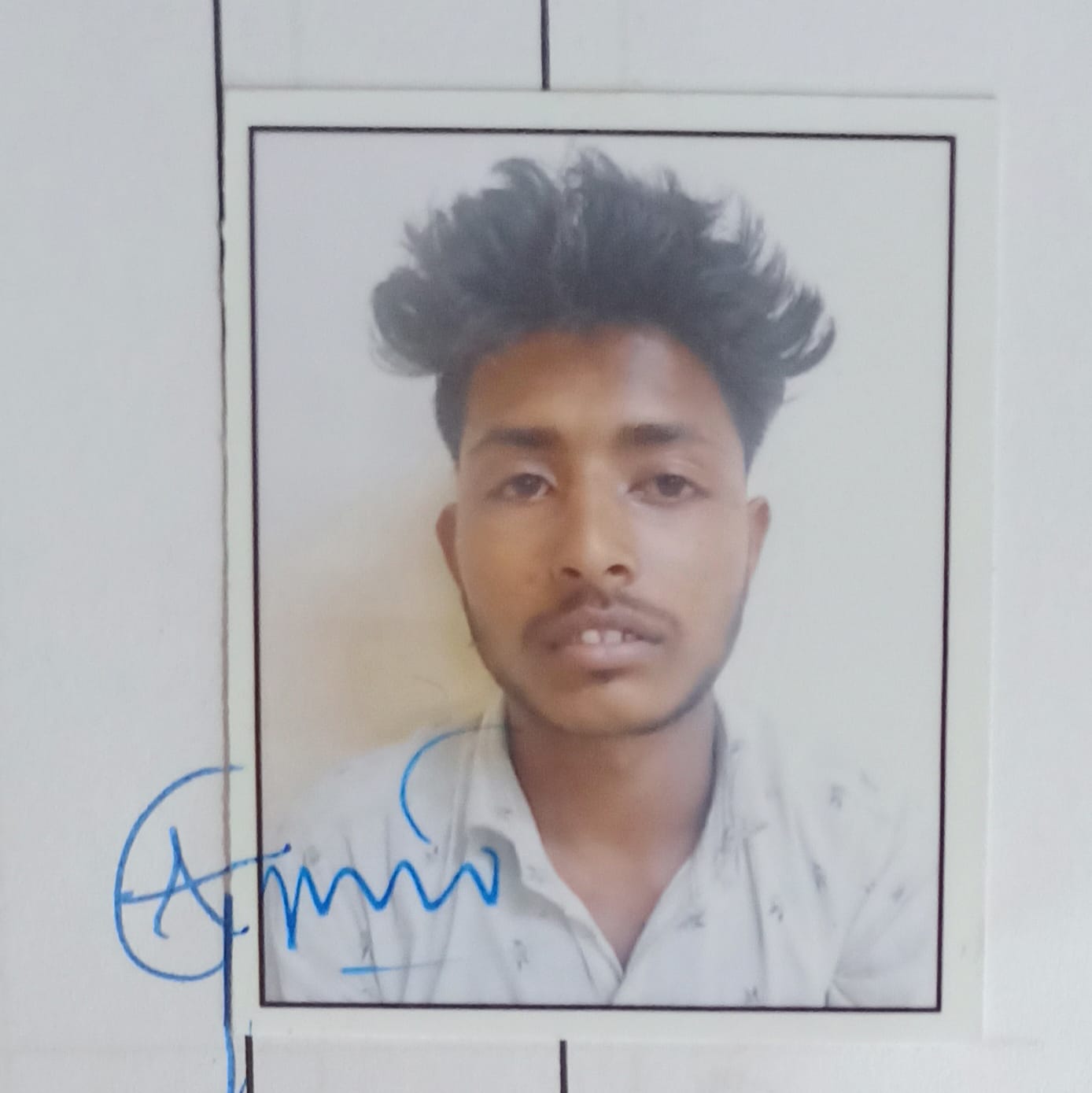 Son chop father  Son chop father into more than 30 pieces  Son killed to father in Bagalkot  Karnataka crime news  ರಾಜ್ಯದಲ್ಲೂ ಭೀಕರ ಕೊಲೆ  ತಂದೆ ದೇಹವನ್ನು 30ಕ್ಕೂ ಹೆಚ್ಚು ಪೀಸ್​ ಕೊಳವೆ ಬಾವಿಗೆ ಎಸೆದ ಮಗ  ಕರ್ನಾಟಕದಲ್ಲಿ ಮಗನಿಂದ ತಂದೆ ಕೊಲೆ  ತಂದೆಯ ದೇಹವನ್ನು ತುಂಡರಿಸಿ ಕೊಳವೆ ಬಾವಿಗೆ ಎಸೆದ  ಶ್ರದ್ಧಾಳನ್ನು ಕೊಲೆ ಮಾಡಿದ್ದ ಪ್ರಿಯಕರ  ಬಾಗಲಕೋಟೆ ಜಿಲ್ಲೆಯ ಮುಧೋಳ ನಿವಾಸಿ ಪರಶುರಾಮ್  ವಿಠ್ಠಲ್​ ರಾಡ್​ನಿಂದ ಹೊಡೆದು ತಂದೆಯನ್ನು ಕೊಲೆ