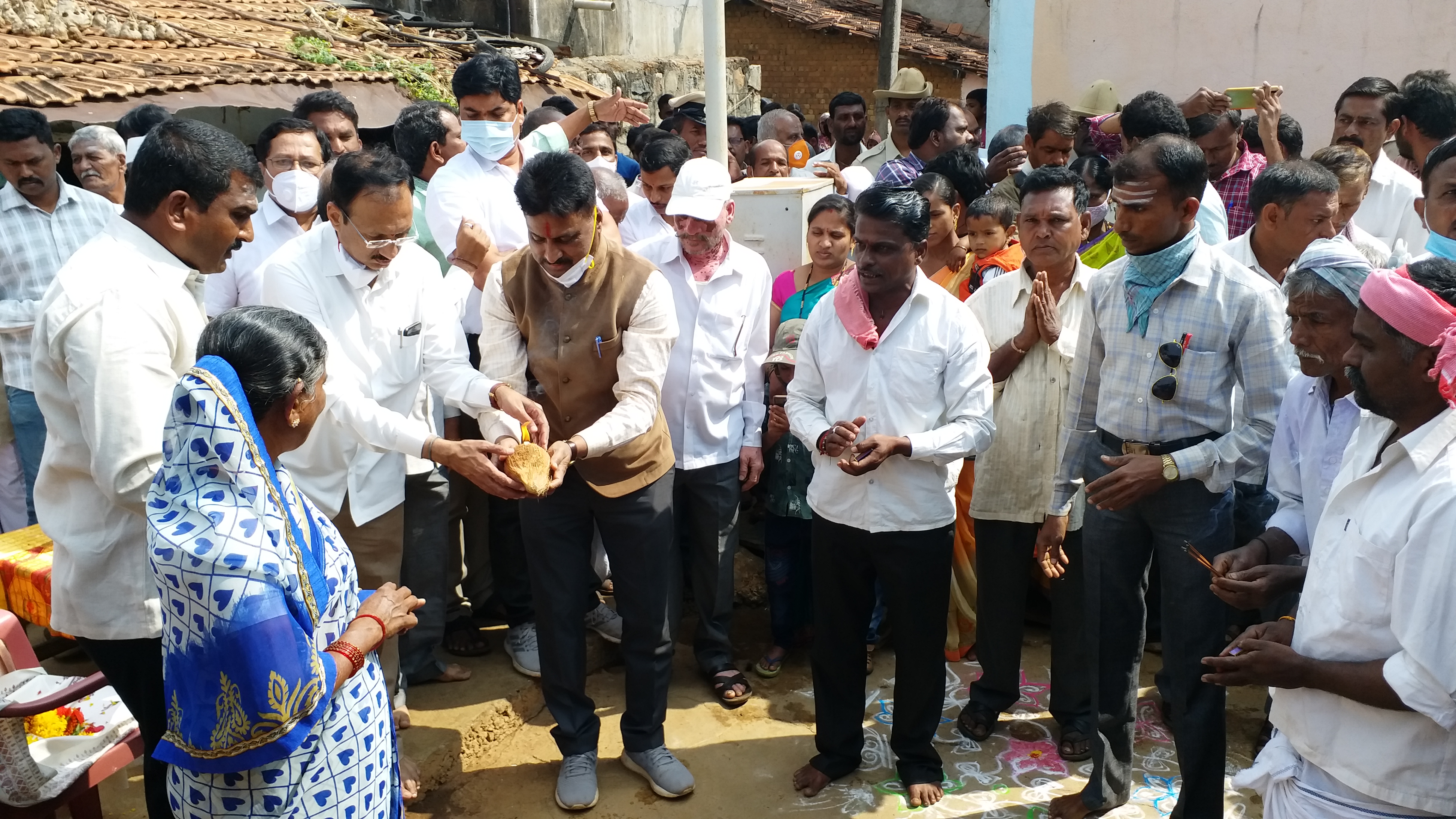 Belgaum DC Hiremath staying in village to hear people's problems