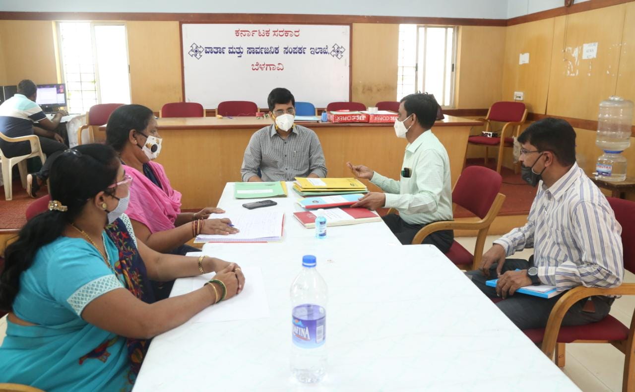 Corporation Commissioners Meeting,  Corporation Commissioners Meeting with Sector Officers,  Lok Sabha by poll, Belagavi Lok Sabha by poll, belagavi Lok Sabha by poll news, ಪಾಲಿಕೆ ಆಯುಕ್ತರ ಸಭೆ, ಸೆಕ್ಟರ್ ಅಧಿಕಾರಿಗಳ ಜತೆಗೆ ಪಾಲಿಕೆ ಆಯುಕ್ತರ ಸಭೆ, ಬೆಳಗಾವಿ ಲೋಕಸಭೆ ಉಪಚುನಾವಣೆ, ಬೆಳಗಾವಿ ಲೋಕಸಭೆ ಉಪಚುನಾವಣೆ ಸುದ್ದಿ,