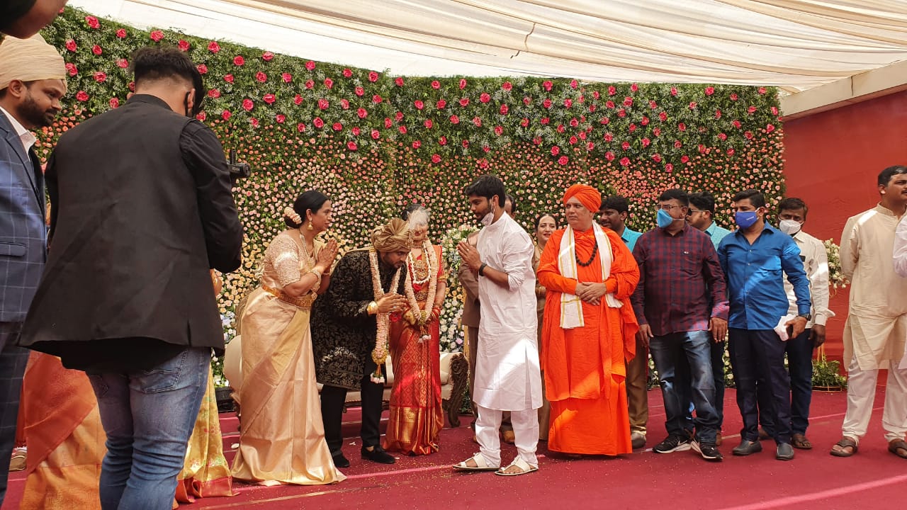 Lakshmi Hebbalkar Son marriage