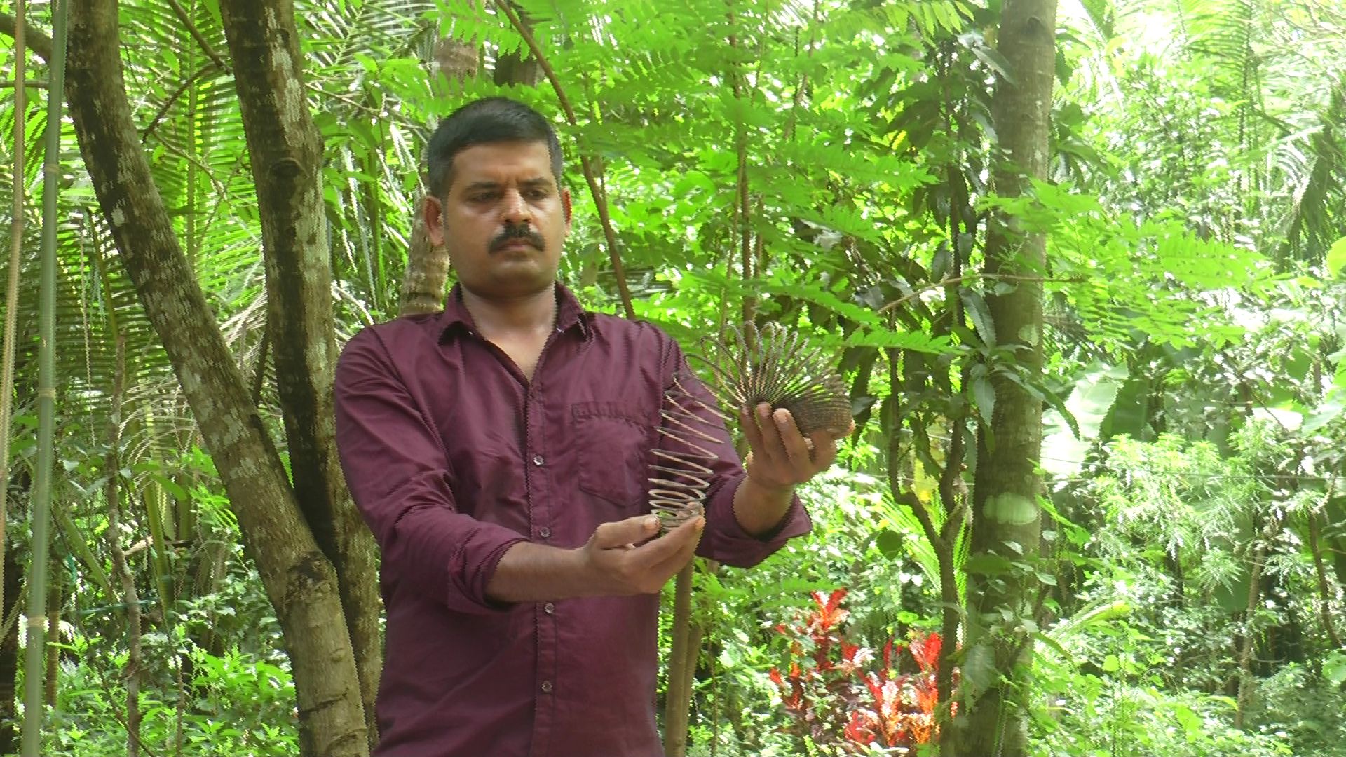 ShivaMurthy Bhat makes Different Art Works With Used Coconut Shells in uttara kannada