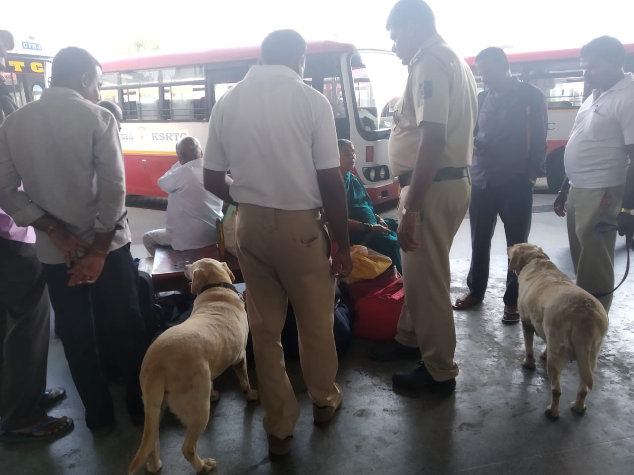 bus stand