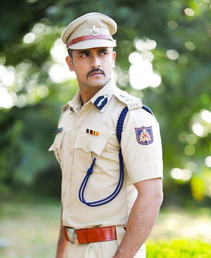 Actor Chandan Kumar