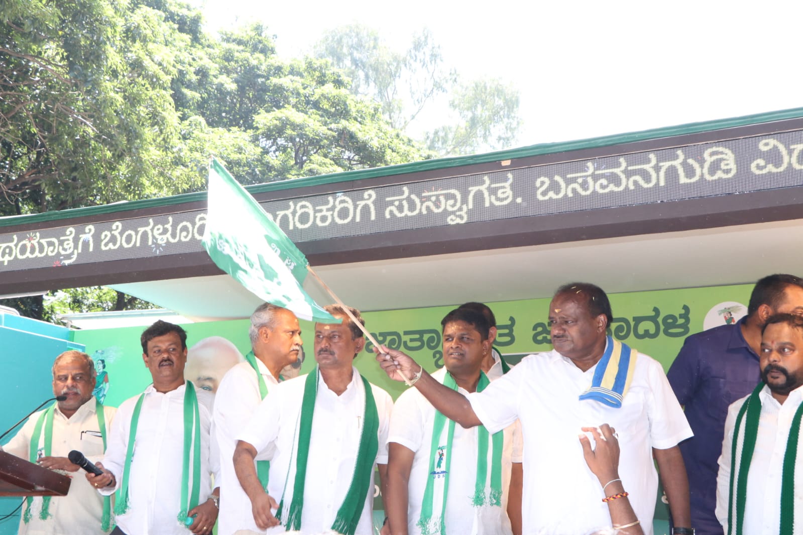 Kumaraswamy drive for Pancharatna Rath Yatra