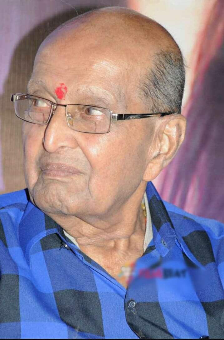 Senior director Bhagwan is no more  Senior director Bhagwan films  Bhagwan and Rajkumar combination movies  Senior director Bhagwan passes away  ಸಿನಿಮಾ ನಿರ್ದೇಶನ ಮಾಡಿದ ಭಗವಾನ್​ ಇನ್ನಿಲ್ಲ  ರಾಜ್​ಕುಮಾರ್​ಗೆ ಅತಿ ಹೆಚ್ಚು ಸಿನಿಮಾ  ಹಿರಿಯ ನಿರ್ದೇಶಕ ಭಗವಾನ್ ಇನ್ನಿಲ್ಲ  ಇಹ ಲೋಕತ್ಯಜಿಸಿದ ನಿರ್ದೇಶಕ ಭಗವಾನ್​ ವಯೋಸಹಜ ಕಾಯಿಲೆಯಿಂದ ಬಳಲುತ್ತಿದ್ದ ಭಗವಾನ್  ಭಗವಾನ್ ಅವರು ಇಂದು ಬೆಳಗ್ಗೆ ನಿಧನ  ಆಪರೇಷನ್ ಡೈಮಂಡ್ ರಾಕೆಟ್  ನೀನು ನಕ್ಕರೆ ಹಾಲು ಸಕ್ಕರೆ  ಶಾಲಾ ಶಿಕ್ಷಣವನ್ನು ಬೆಂಗಳೂರು ಪ್ರೌಢಶಾಲೆಯಲ್ಲಿ ಪೂರ್ಣ  ಜೀವನ ಚೈತ್ರ ಮತ್ತು ಗೋವಾದಲ್ಲಿ CID 999  ರಾಜ್​ಕುಮಾರ್ ಅವರ ಬಹುತೇಕ ಸಿನಿಮಾಗಳಿಗೆ ನಿರ್ದೇಶನ  ಭಗವನ್ ತಮ್ಮ ಚೊಚ್ಚಲ ಚಿತ್ರ ಸಂಧ್ಯಾ ರಾಗ