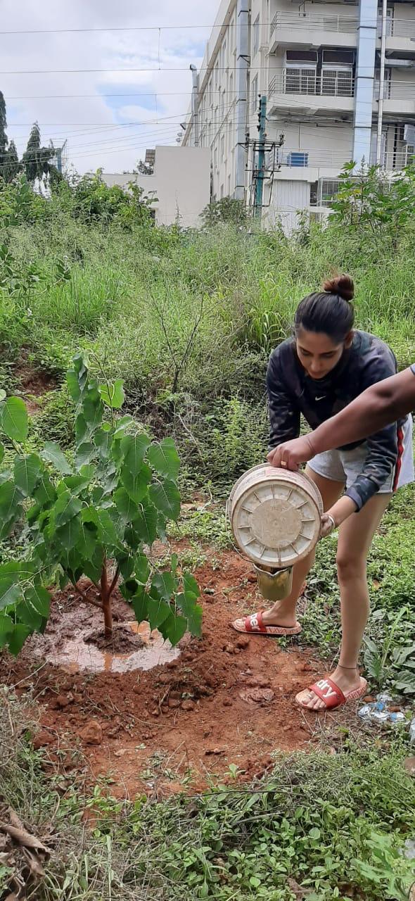 Ragini Dwivedi celebrated World Environment day