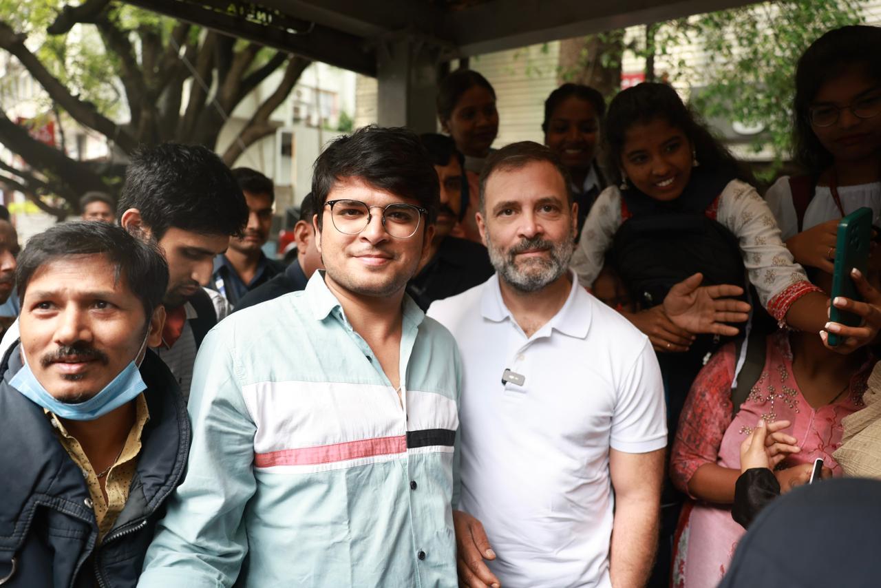 rahul gandhi i  rahul gandhi interaction to college students  working women  karnataka election  final election campaign  rahul gandhi  narendra modi  bjp  congress  latest news in karnataka  latest news today  കര്‍ണാടക  അവസാനഘട്ട പ്രചാരണം  കോണ്‍ഗ്രസ്  രാഹുല്‍ ഗാന്ധി  ബിജെപി  കര്‍ണാടക തെരഞ്ഞെടുപ്പ്  കര്‍ണാടക ഏറ്റവും പുതിയ വാര്‍ത്ത  ഇന്നത്തെ പ്രധാന വാര്‍ത്ത