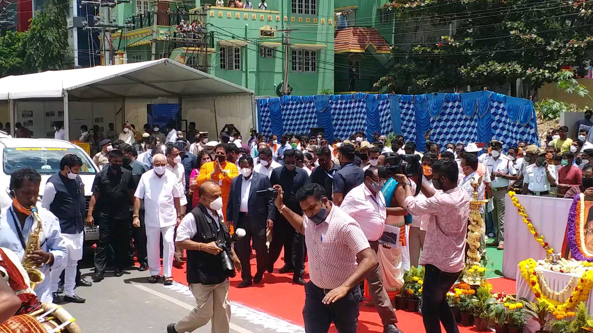 Karnataka CM inaugurates flyover named after Veer Savarkar