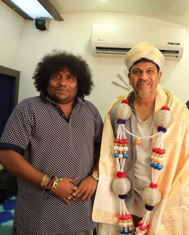 Yogibabu met Shivarajkumar