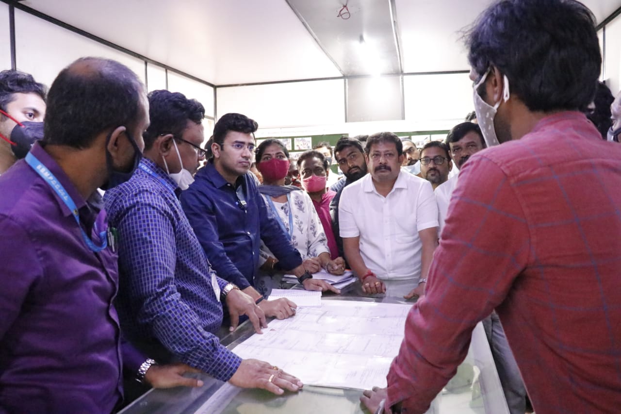 mp tejasvi surya inspected  ejipura flyover work