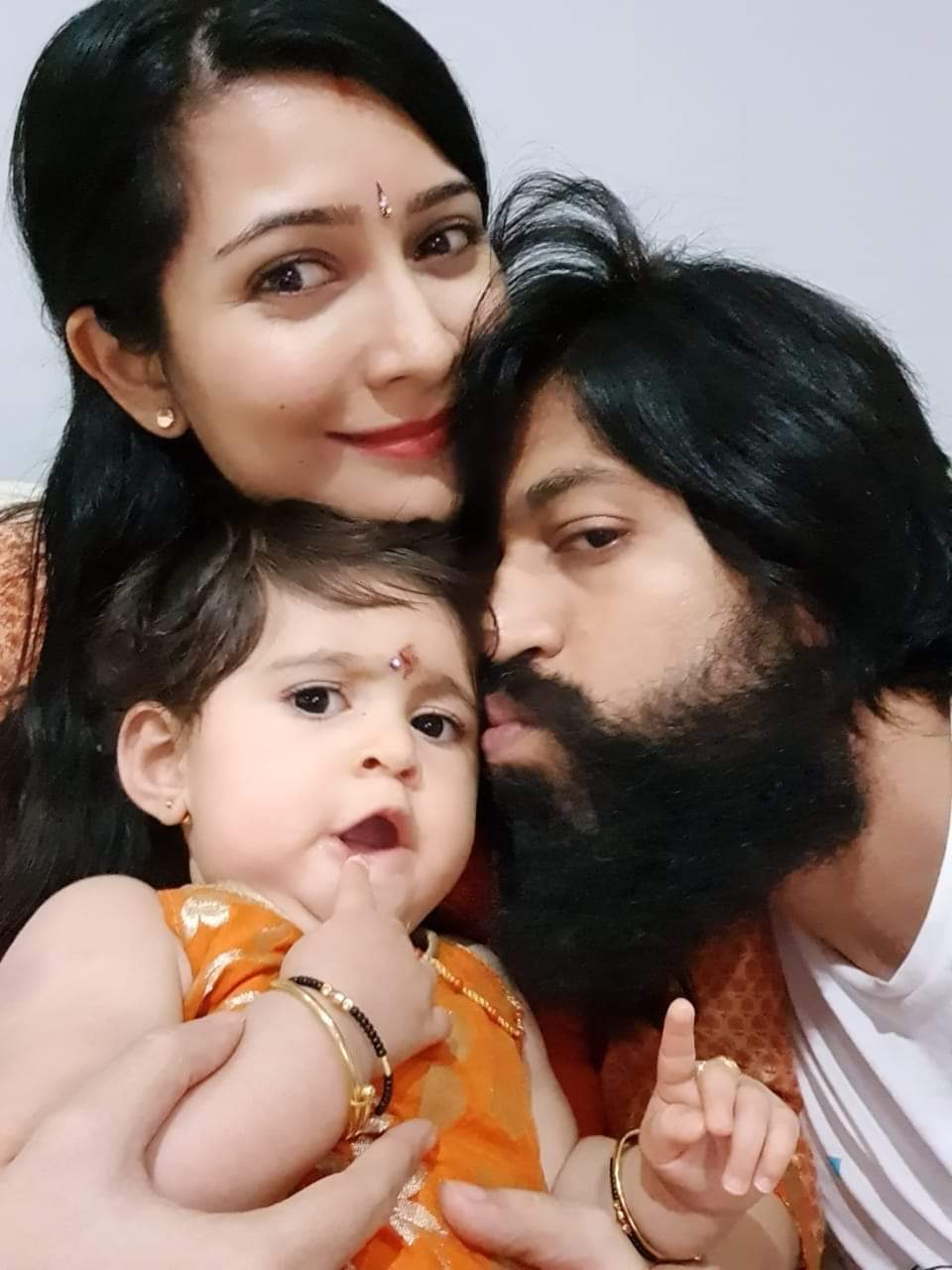 Radhika pandit gives birth to baby boy, Radhika pandit gives birth to baby boy in Bangalore,  Sandalwood star Radhika pandit child news, Sandalwood star Radhika pandit update,